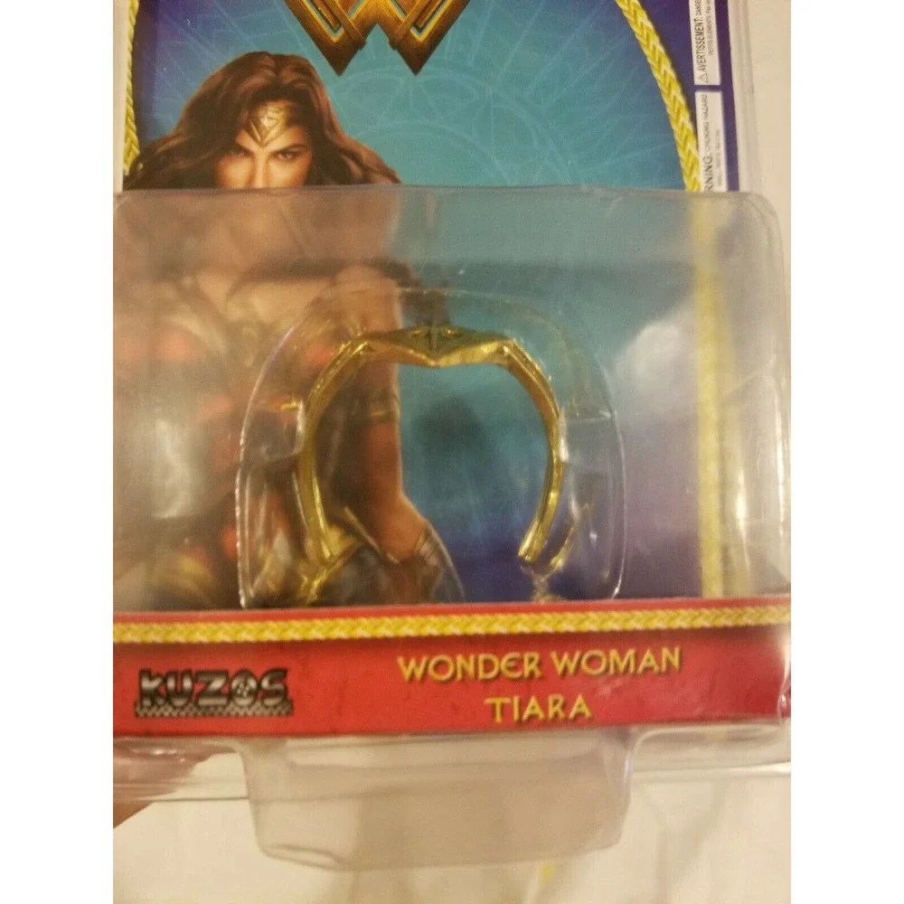 Rare SDCC 50 2019 Exclusive Kuzos Wonder Woman Die Cast Tiara DC Comics Gadot FE